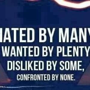 Meet your Posher, Carey